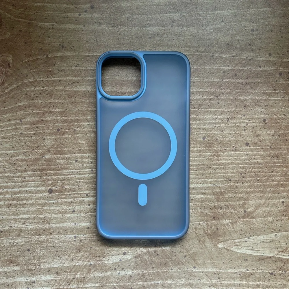iPhone 14 Blue MagSafe Case